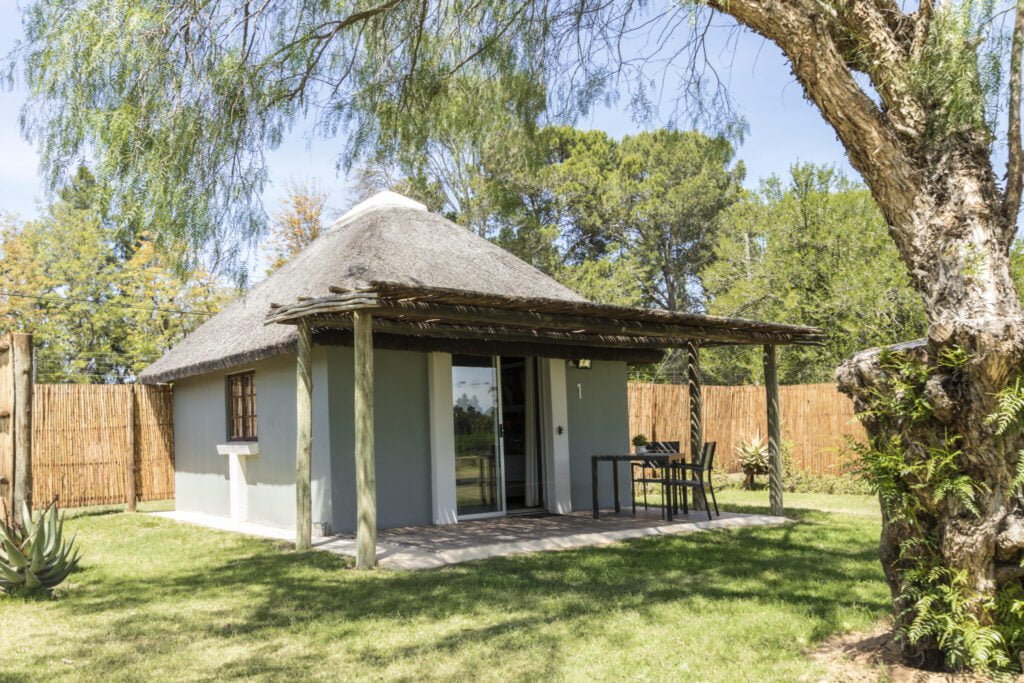 Addo Wildlife - 3 x standard cottages, cozy yet spacious