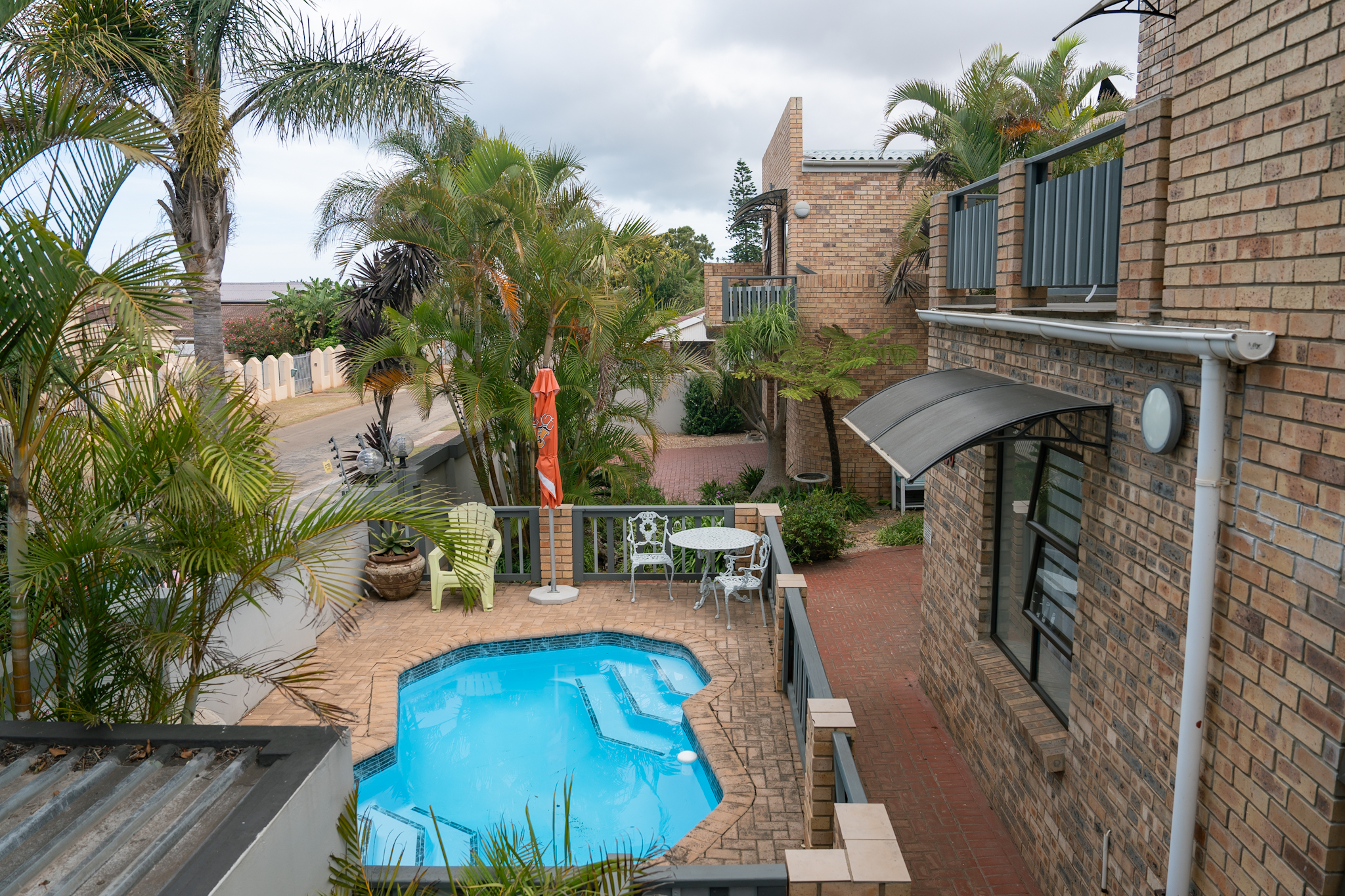 Jbay Breeze SEABREEZE 1 - overnight unit.